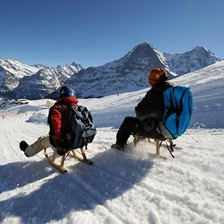 3.5-Zimmer Ferienwohnung Ski-In -- Ski-Out *