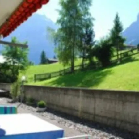 3.5-Zimmer Ferienwohnung Ski-In -- Ski-Out Apartment *